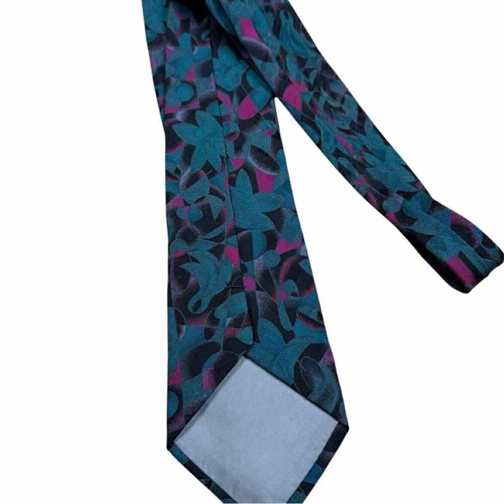 Vintage Japanese Silk Floral Patterned Tie - Picture 3 of 5